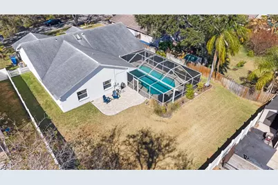 15315 Carrollton Lane, Tampa, FL 33624 - Photo 46