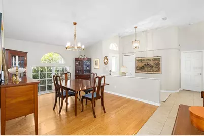 15315 Carrollton Lane, Tampa, FL 33624 - Photo 4
