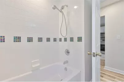 2331 W Chestnut Street, Tampa, FL 33607 - Photo 24