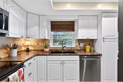 13961 86th Avenue, Seminole, FL 33776 - Photo 12