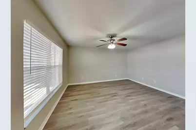 [Address not provided], Tampa, FL 33617 - Photo 2