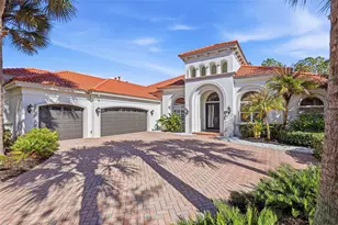 20107 Oak Alley Dr, Tampa, FL 33647 - Photo 2