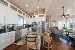 30 79th Ave, Treasure Island, FL 33706 - Photo 8