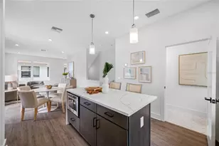 315 15th St N, Saint Petersburg, FL 33705 - Photo 20