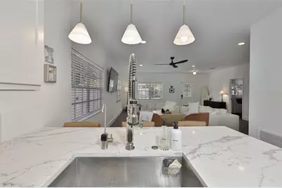 803 W Alfred Street, Tampa, FL 33603 - Photo 16