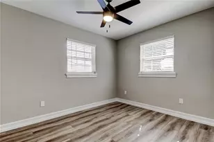 3720 36th Ave N, Saint Petersburg, FL 33713 - Photo 24