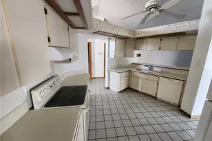 1289 Masada Ln, Spring Hill, FL 34608 - Photo 10