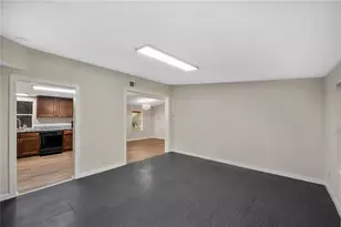 2527 State Park Rd, Lakeland, FL 33805 - Photo 2