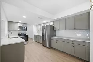 16113 Tampa St, Lutz, FL 33548 - Photo 12