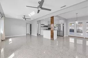 1903 42nd Way N, Saint Petersburg, FL 33713 - Photo 6