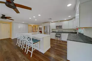 14557 Anchorage Cir, Seminole, FL 33776 - Photo 10