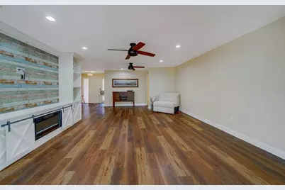 14557 Anchorage Circle, Seminole, FL 33776 - Photo 22