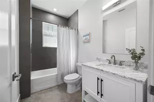 2150 43rd Terrace N, Saint Petersburg, FL 33714 - Photo 24