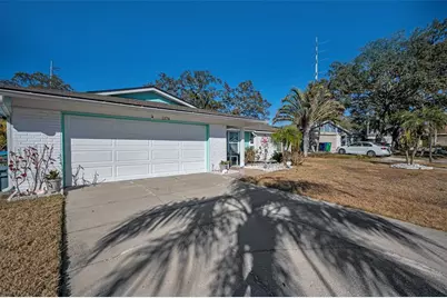 1176 Mineola Circle, Palm Harbor, FL 34683 - Photo 4