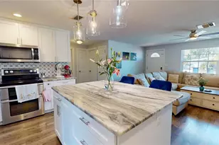 2020 Yale Ave, Dunedin, FL 34698 - Photo 14