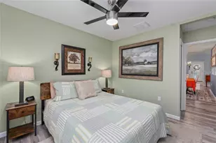 297 Lakeview Dr, Tarpon Springs, FL 34689 - Photo 40