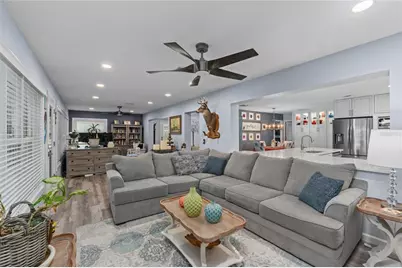 297 Lakeview Drive, Tarpon Springs, FL 34689 - Photo 26