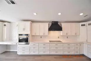 14908 Imperial Purple Ln, Wimauma, FL 33598 - Photo 12