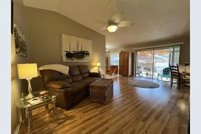 7715 Willow Park Drive, Temple Terrace, FL 33637 - Photo 4