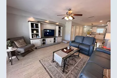 4750 Snook Drive SE, Saint Petersburg, FL 33705 - Photo 10