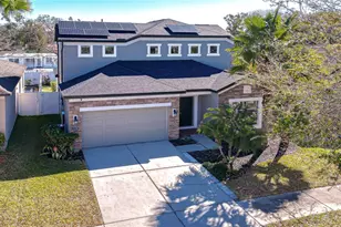 4736 Woods Landing Ln, Tampa, FL 33619 - Photo 2