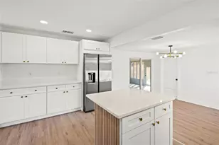 4650 Emerson Ave S, Saint Petersburg, FL 33711 - Photo 10