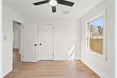 4650 Emerson Avenue S, Saint Petersburg, FL 33711 - Photo 18