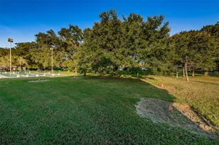 8315 Burgundy Dr N, Pinellas Park, FL 33781 - Photo 28