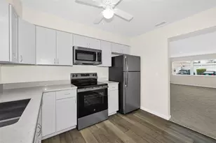 8315 Burgundy Dr N, Pinellas Park, FL 33781 - Photo 6