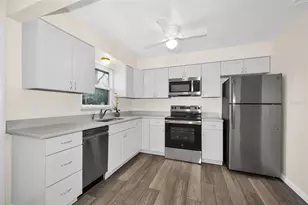 8315 Burgundy Dr N, Pinellas Park, FL 33781 - Photo 10