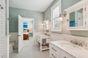 2907 W Hawthorne Rd, Tampa, FL 33611 - Photo 38