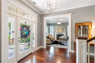 2907 W Hawthorne Rd, Tampa, FL 33611 - Photo 10