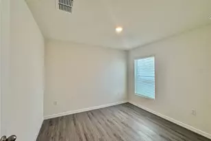 36015 Sunflower Hl Dr, Zephyrhills, FL 33541 - Photo 22