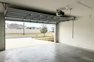 36015 Sunflower Hl Dr, Zephyrhills, FL 33541 - Photo 94