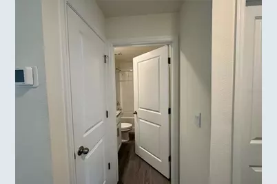 36015 Sunflower Hill Drive, Zephyrhills, FL 33541 - Photo 32