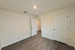 36015 Sunflower Hl Dr, Zephyrhills, FL 33541 - Photo 28