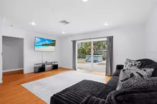 2166 Lanai Ave, Belleair Bluffs, FL 33770 - Photo 10