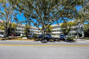 2440 World Pkwy Blvd, Clearwater, FL 33763 - Photo 46