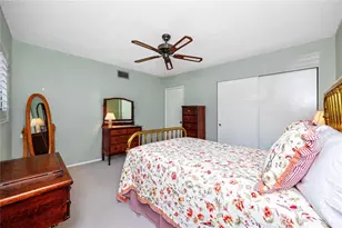 2440 World Pkwy Blvd, Clearwater, FL 33763 - Photo 32