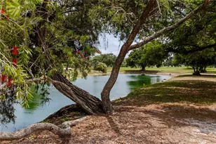2440 World Pkwy Blvd, Clearwater, FL 33763 - Photo 44