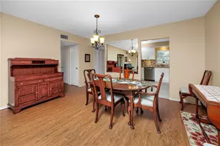 2440 World Pkwy Blvd, Clearwater, FL 33763 - Photo 18