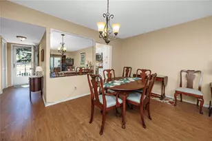 2440 World Pkwy Blvd, Clearwater, FL 33763 - Photo 16