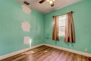 8171 37th Ave N, Saint Petersburg, FL 33710 - Photo 16