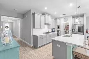 5432 Silver Sun Dr, Apollo Beach, FL 33572 - Photo 12