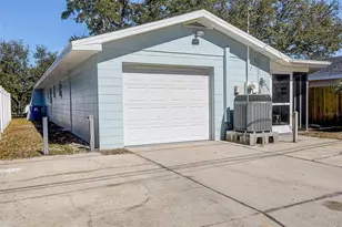 130 42nd Ave N, Saint Petersburg, FL 33703 - Photo 32