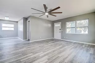 130 42nd Ave N, Saint Petersburg, FL 33703 - Photo 10