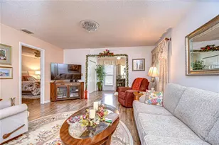 38351 Ironwood Pl, Zephyrhills, FL 33542 - Photo 14