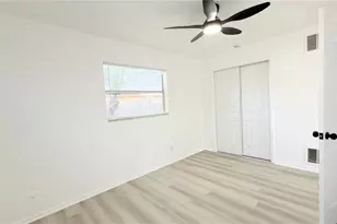 2008 E Genesee St, Tampa, FL 33610 - Photo 8