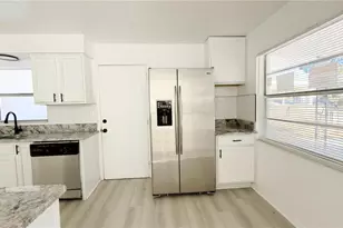 2008 E Genesee St, Tampa, FL 33610 - Photo 4