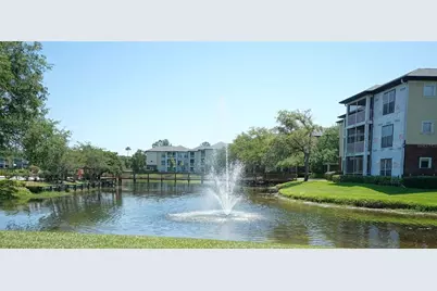 10122 Winsford Oak Boulevard #409, Tampa, FL 33624 - Photo 1